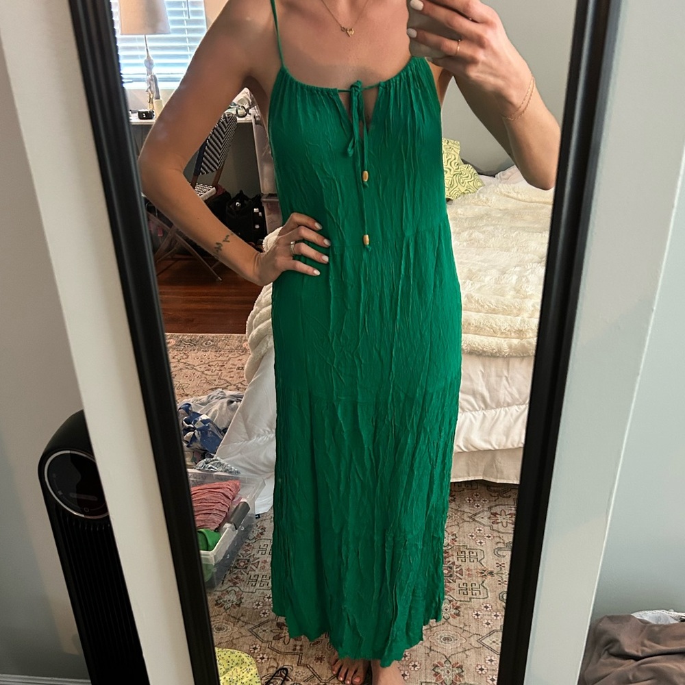 Green Sleeveless Maxi Dress